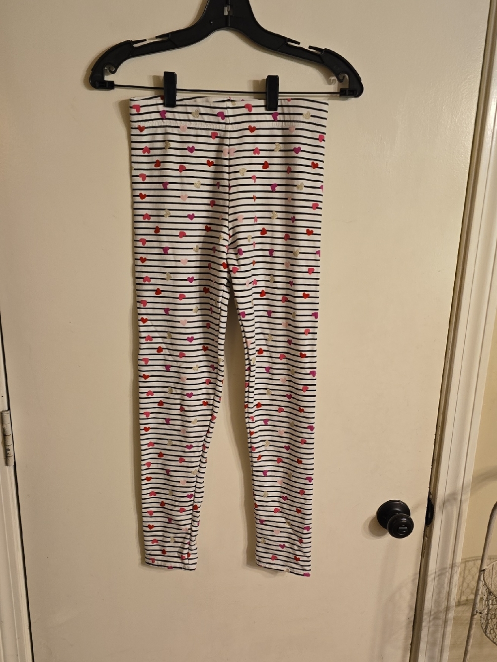 Isaac Mizrahi Striped Leggings with Pink & Red Hearts